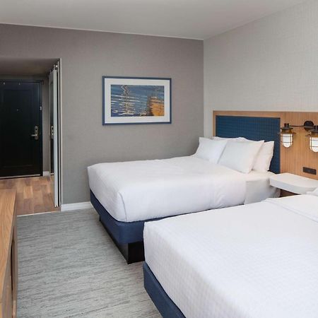Hampton Inn Boston Seaport District Exterior foto